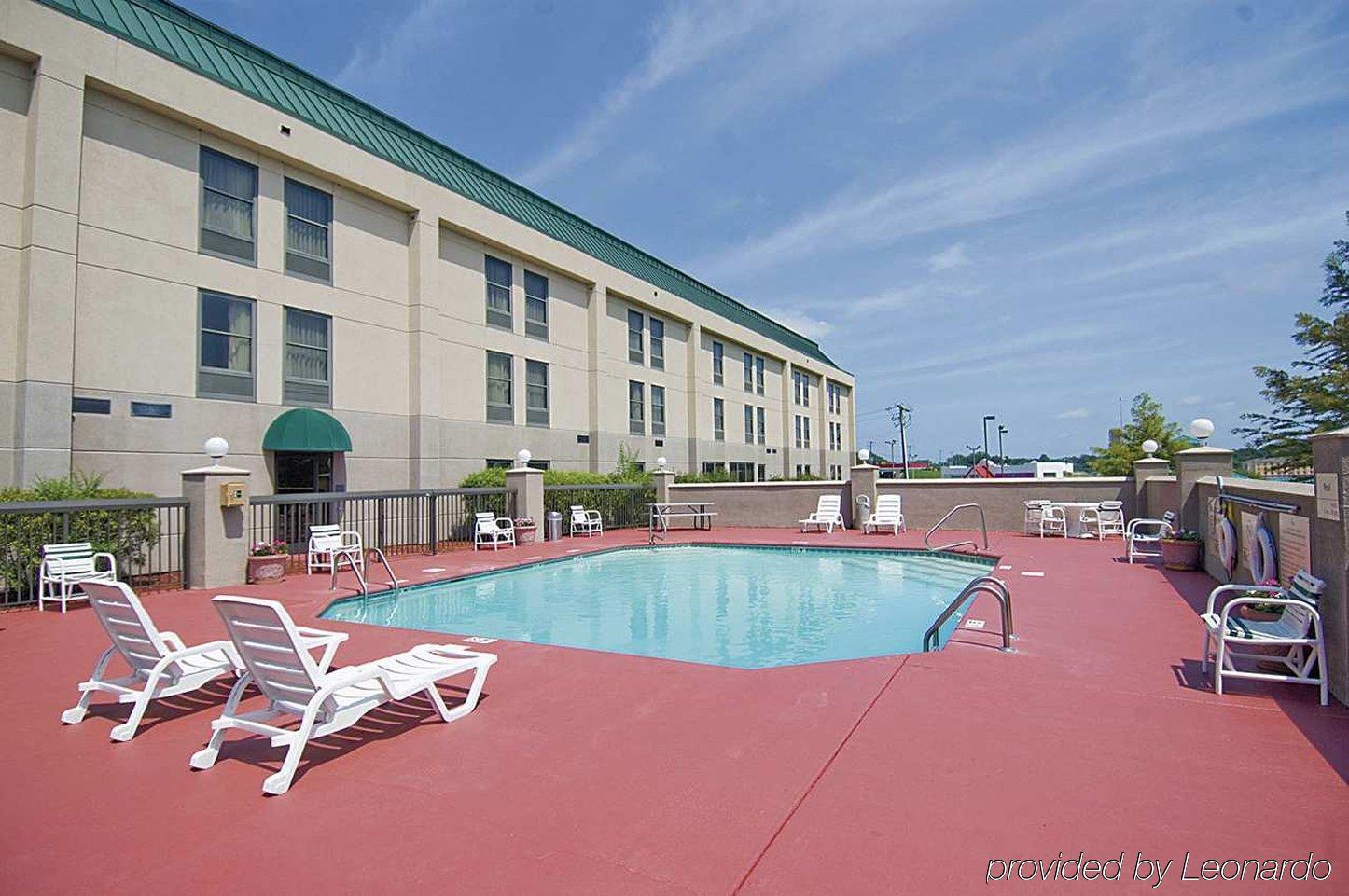Hampton Inn Клинтон Экстерьер фото